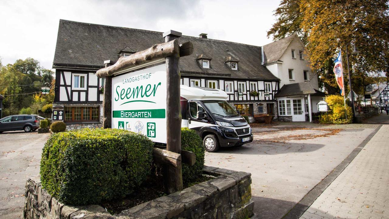 Landgasthof Seemer Eslohe Eksteriør bilde